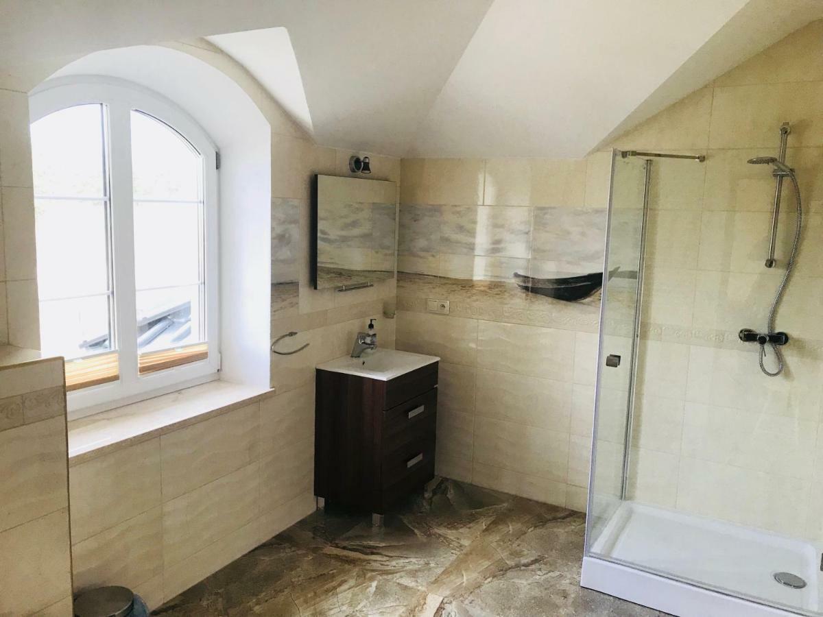 Pensjonat Nad Struga Apartment Стриков Екстериор снимка