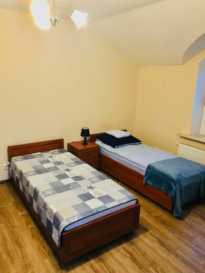 Pensjonat Nad Struga Apartment Стриков Екстериор снимка